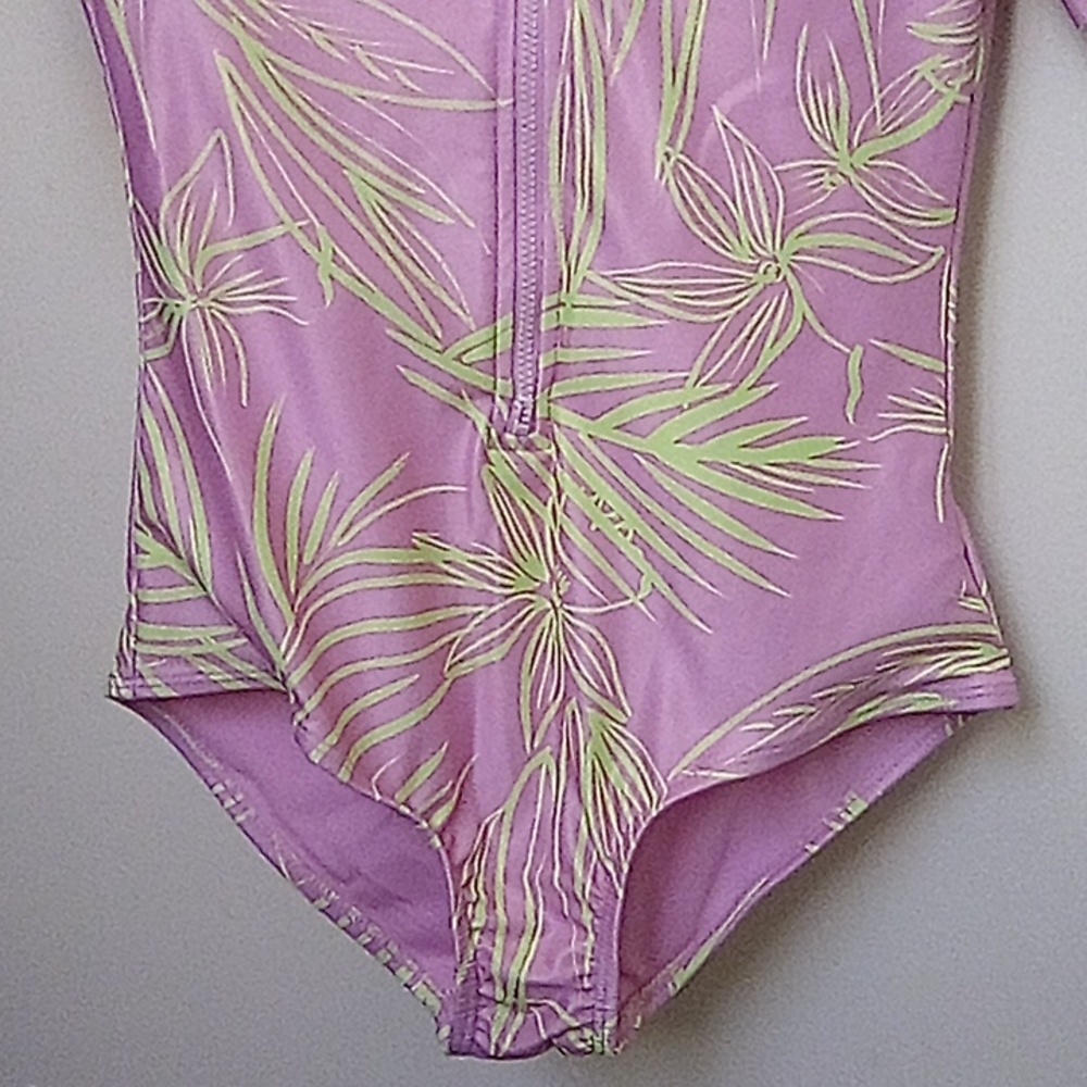 Gap Kids One Piece Rashguard Swimsuit - Picture 3 of 5